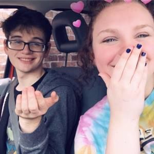 Meet your Posher, Cam